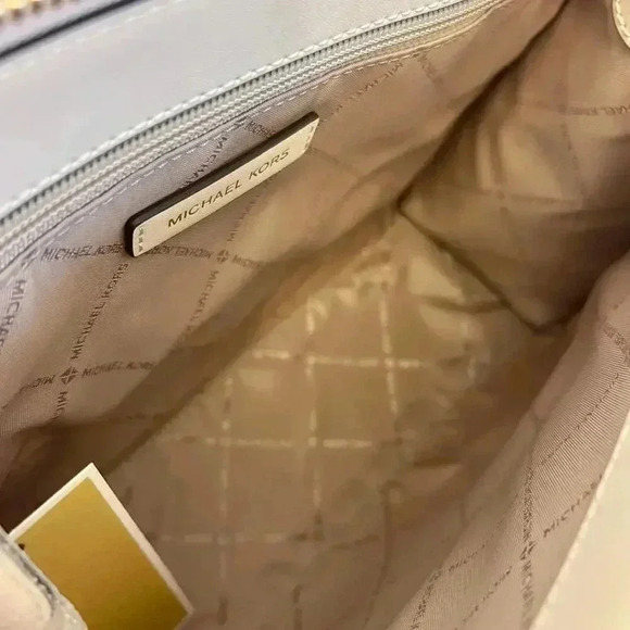 Michael Kors Purse & Wallet Sheila Medium Signature & Metallic Satchel Pale Gold - Picture 7 of 12